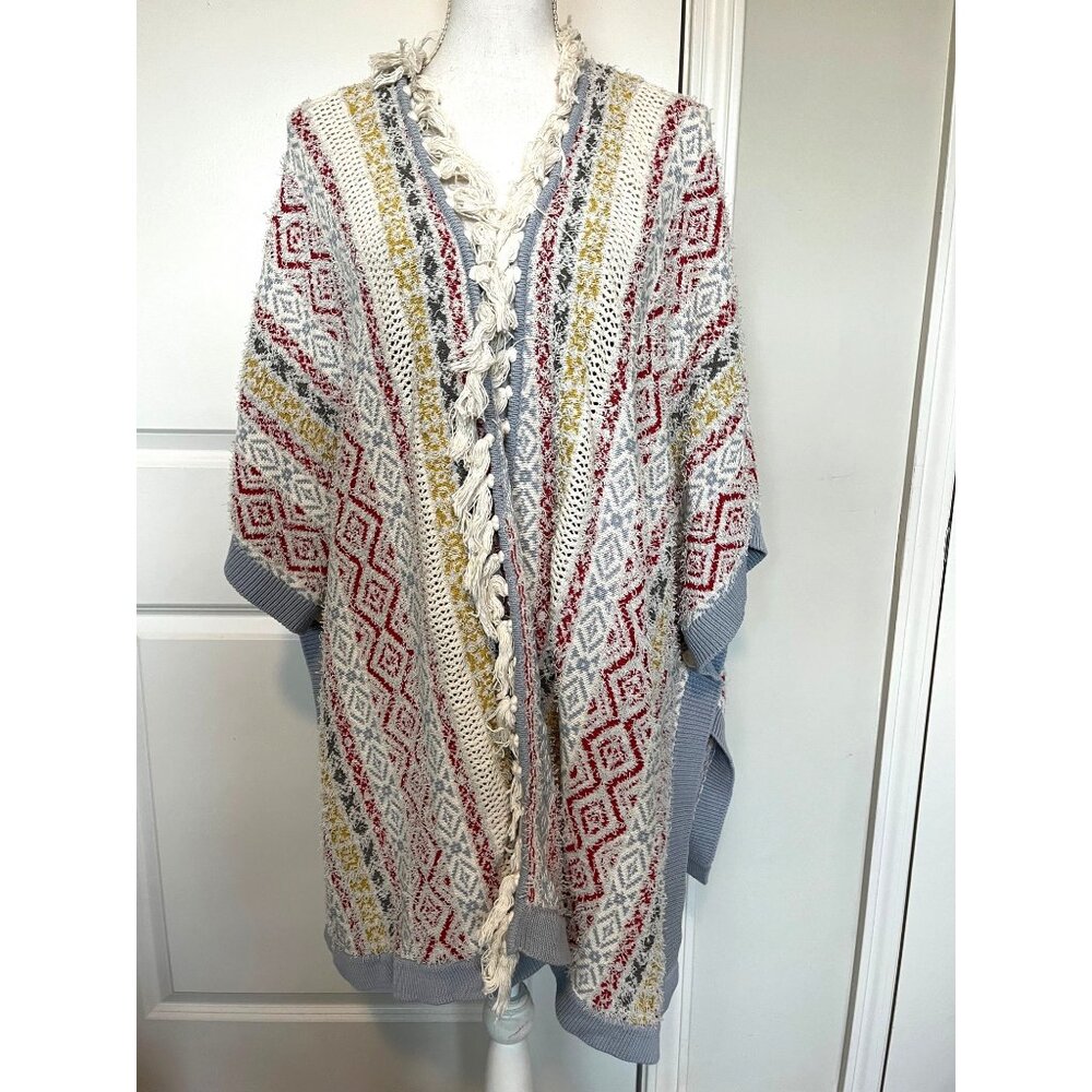 Cabi Love Carol Shawl Size M/L Knit Cardigan Fringe Geometric Poncho Tassel Boho